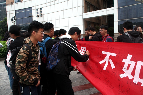 1556677734358037115.jpg QQ图片20190430153755_副本.jpg