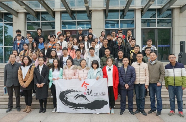 1511767502000097989.jpg 今朝_副本.jpg