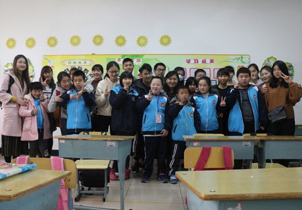 1481186535141086505.jpg C:UsersAdministratorDesktop\u7279教活动照片.jpg