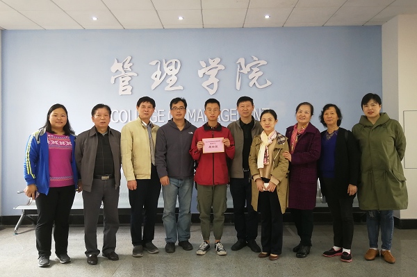 1540283273907047441.jpg 管.jpg