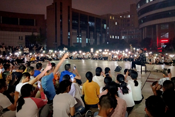 1537861958774050532.jpg 许建成摄3_副本.jpg